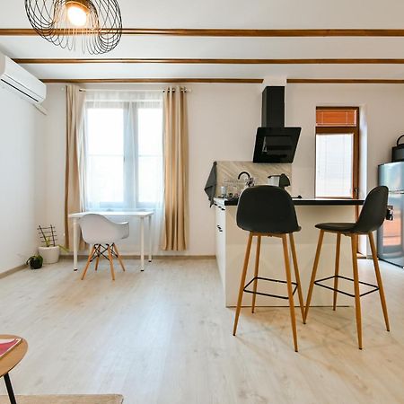 Central Sofia Luxury Apartment Ngoại thất bức ảnh